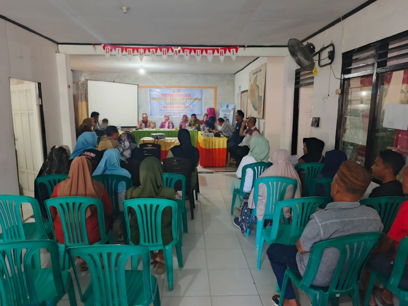 Anggota Koramil 1315-01/Telaga Hadiri Musyawarah Desa Bahas Laporan Akhir Tahun BUMDes Gemilang Dulomo Tahun 2025