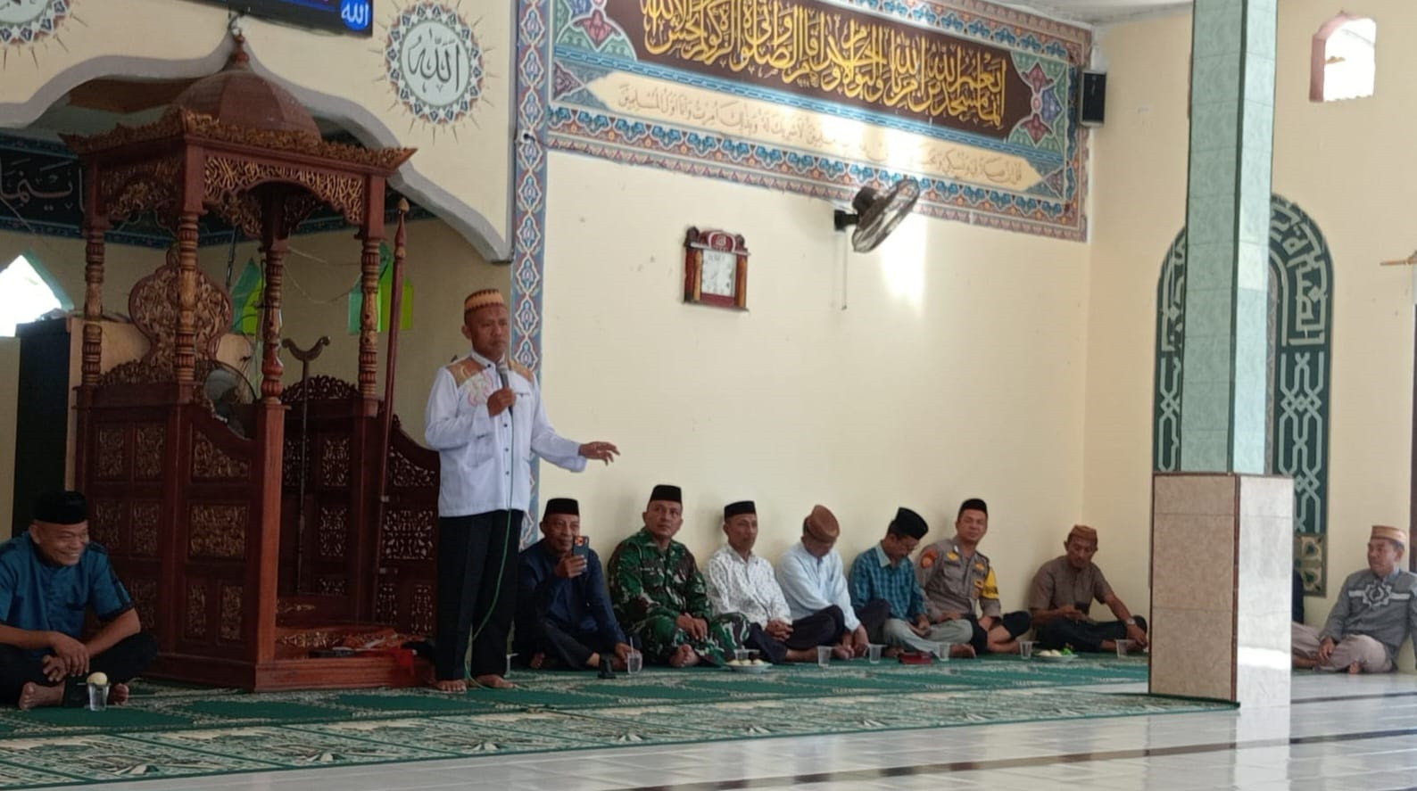 Babinsa Koramil Tibawa Hadiri Navigasi Iman Se-Kecamatan Pulubala Perkuat Nilai Spiritual Masyarakat Bersama Tokoh Agama