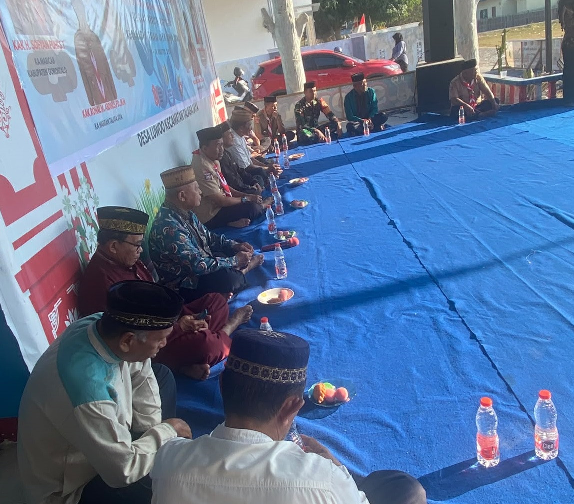 Hadiri Ceramah Agama, Babinsa Koramil 1315-01/Telaga Dukung Penguatan Iman Dan Kebersamaan Masyarakat Desa Luwoo